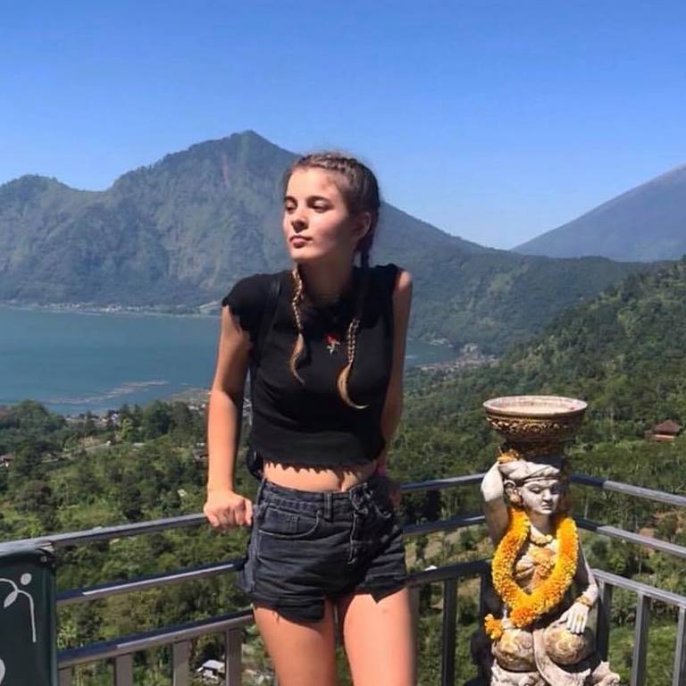 Lisa from Spain