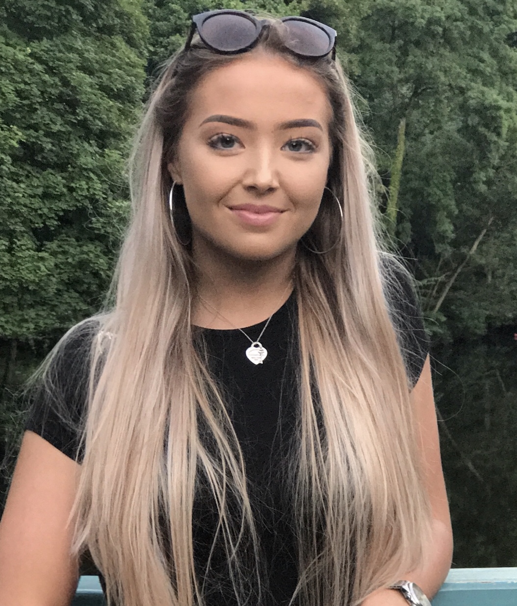Alice from United Kingdom