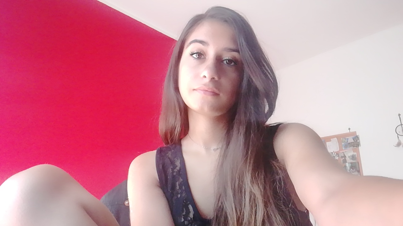 Sara  from Italy