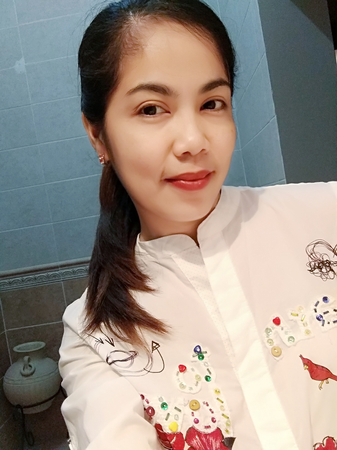 Rona  from Philippines