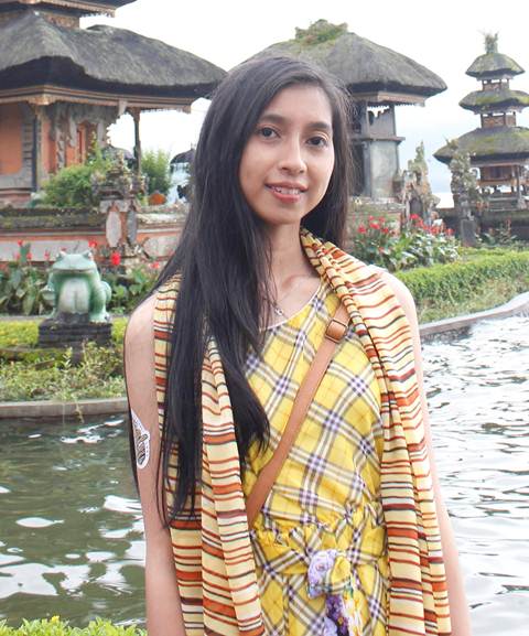 Claudya from Indonesia