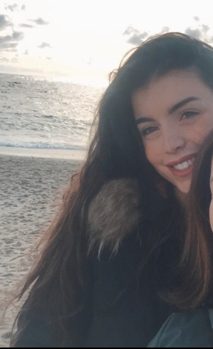 Carolina  from Italy
