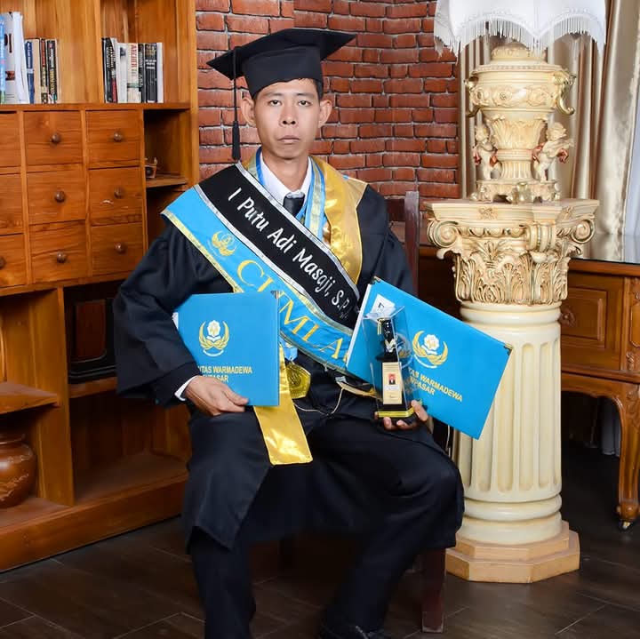I Putu Adi  from Indonesia