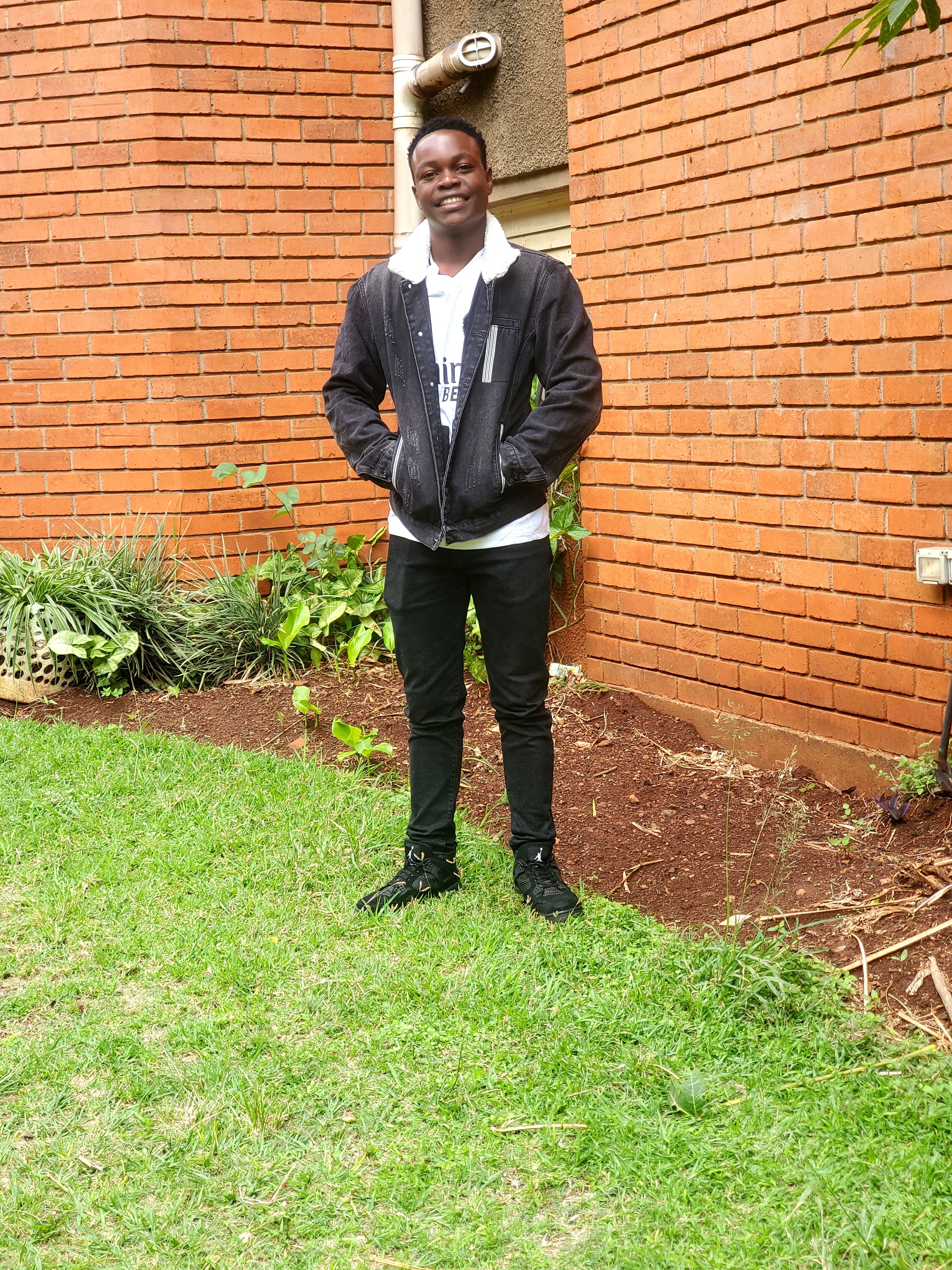 Wallen from Kenya